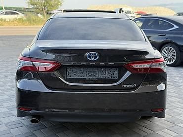 camry 5: Toyota Camry: 2018 г., 2.5 л, Автомат, Гибрид, Седан — 3