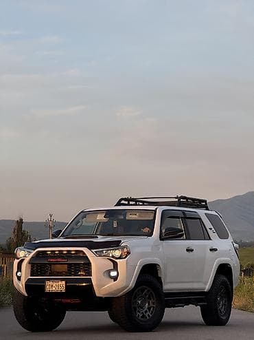 Toyota 4Runner: 2021 г., 4 л, Автомат, Бензин, Внедорожник at lalafo.kg Toyota 4Runner: 2021 г., 4 л, Автомат, Бензин, Внедорожник