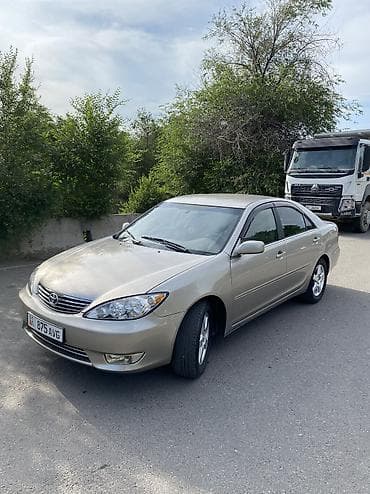 Toyota Camry: 2002 г., 2.4 л, Автомат, Бензин, Седан — 2