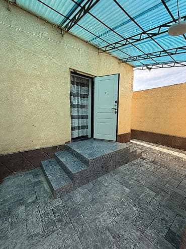Продажа домов: Продается Дом с готовым бизнесом! 2 этажный дом и 8 квартир с — 2