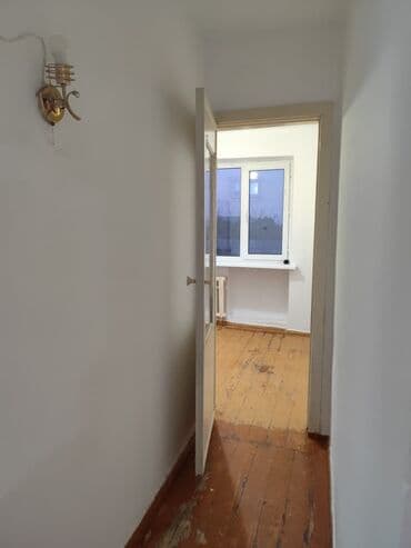 продаю 2 комн квартиру: 2 комнаты, 45 м², Индивидуалка, 3 этаж, Косметический ремонт — 7