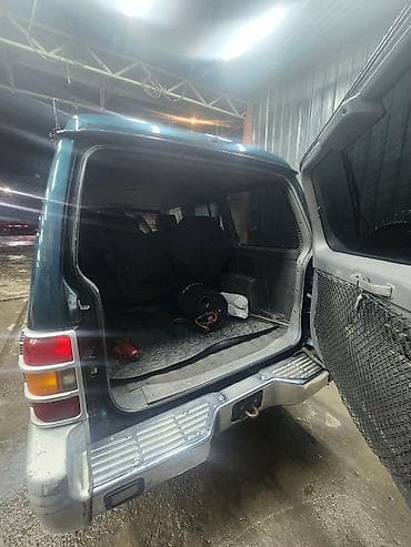 sprinter 4 4: Mitsubishi Pajero: 1995 г., 2.8 л, Автомат, Дизель, Внедорожник — 4