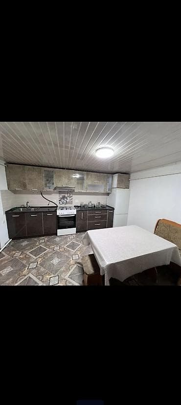 гик цены на квартиры бишкек: 67 м², 4 комнаты, Церковь — 5