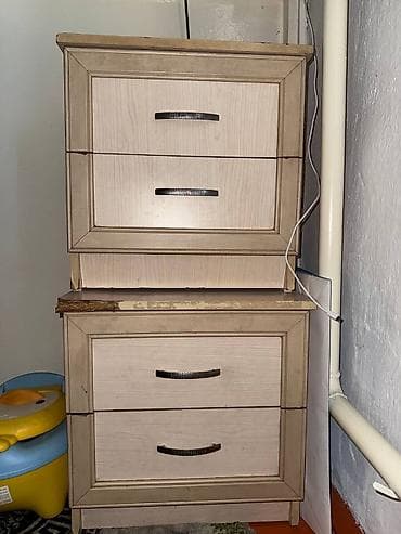 Спальный гарнитур в классическом стиле, светлый дуб/беж. Состав