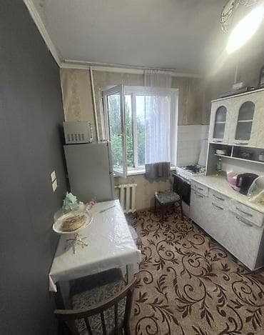 5: 1 комната, 31 м², 8 мкр 104 серия, 4 этаж, Старый ремонт — 3