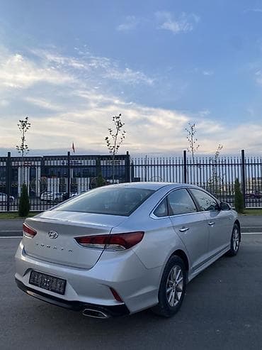 Транспорт: Hyundai Sonata: 2018 г., 2 л, Автомат, Бензин, Седан — 4