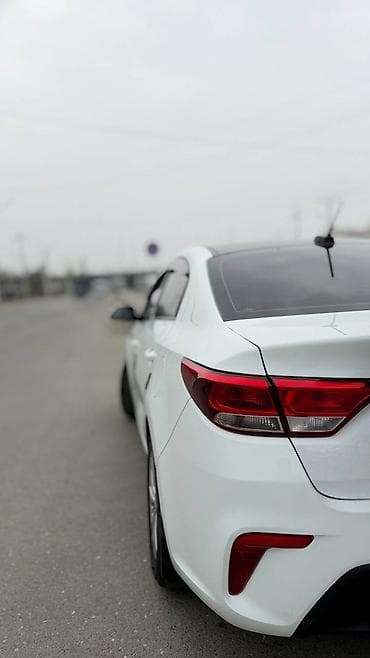 продаю кио рио: Kia Rio: 2019 г., 1.6 л, Автомат, Бензин, Седан — 4