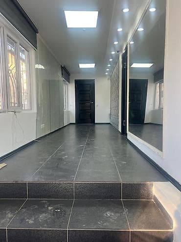 fred perry: Аренда офисов, 100 м², С видом на горы — 7