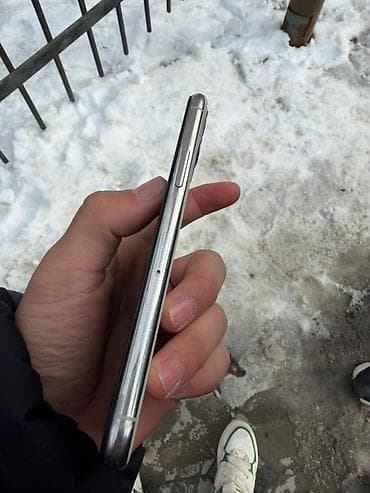 airpods 2 lux: IPhone 11 Pro, Серебристый, Защитное стекло — 5