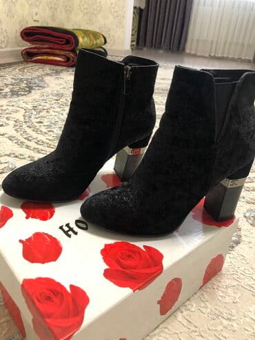 женские брендовые туфли недорого: 38 размер замуж/ бархат обувь 700 — 1