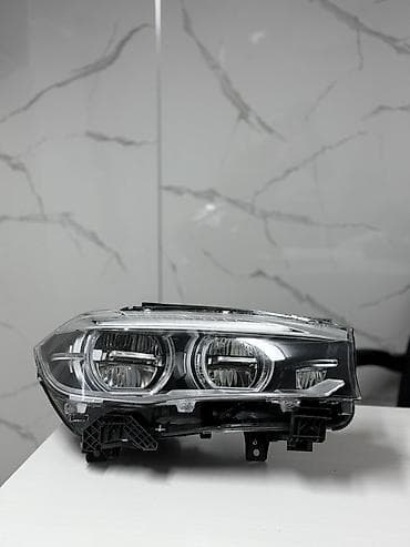 Передняя левая фара BMW Оригинал