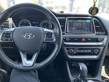 camry 1999: Hyundai Sonata: 2017 г., 2 л, Автомат, Бензин, Седан — 6