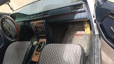 Унаа: Mercedes-Benz W124: 1986 г., 2 л, Кол менен иштөөчү, Бензин, Седан — 3