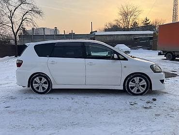 Продажа авто: Toyota Ipsum: 2004 г., 2.4 л, Бензин, Минивэн — 4