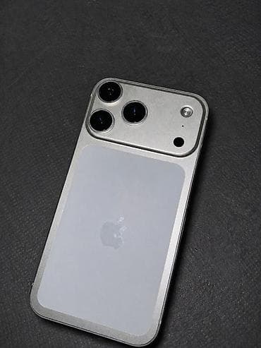 Уюлдук телефондор жана аксессуарлар: Продаю айфон 11 в корпусе 17про идеальный состояние в белом цвете — 4