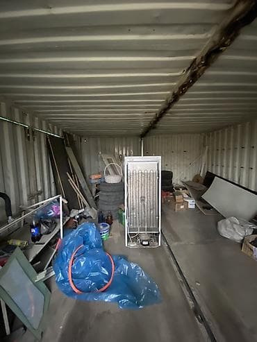 Сдаю в аренду гараж: 14 м², Металлический — 2