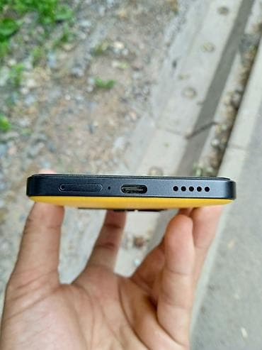 poco c55: Poco X6 Pro 5G, Б/у, 256 ГБ, цвет - Желтый, 2 SIM — 3