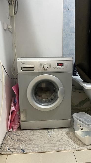 airpods pro: Стиральная машина Midea, фронтальная загрузка. - Электронное — 2