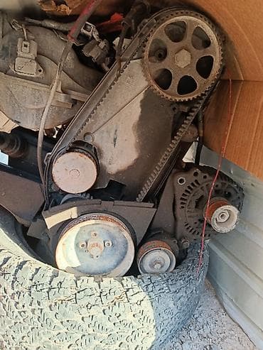 outback subaru: Volkswagen Golf: 1996 г., 1.5 л, Вариатор, Бензин, Хэтчбэк — 5