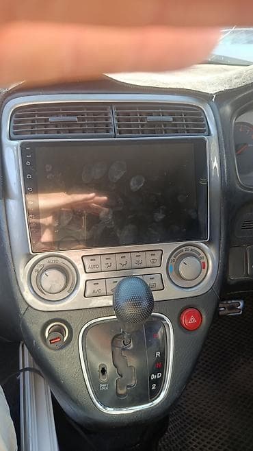 Центральная консоль Honda