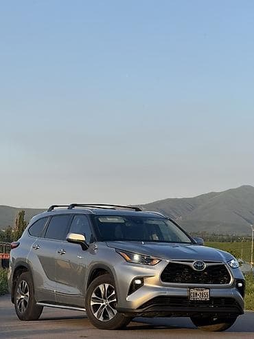 е34 сиденья: Toyota Highlander: 2022 г., 2.5 л, Вариатор, Гибрид, Кроссовер — 3