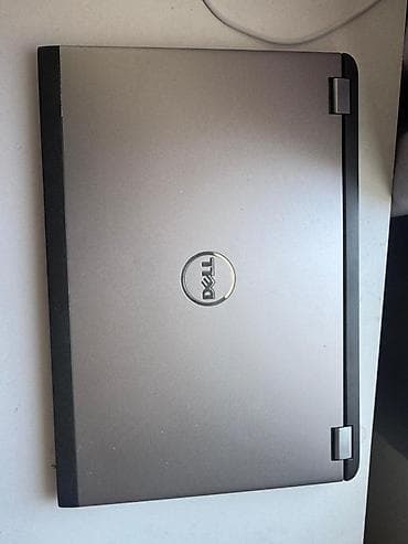inside: Ноутбук Dell Latitude (серия бизнес-класса) - Корпус из магниевого — 2