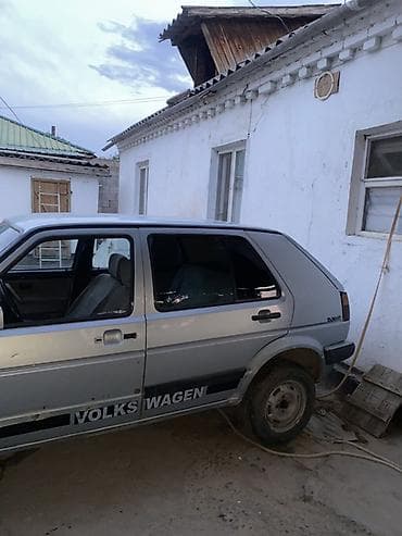 сктер: Volkswagen Golf: 1988 г., 1.3 л, Кол менен иштөөчү, Бензин, Хетчбек — 8