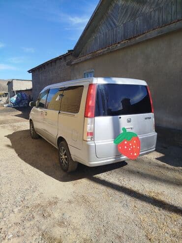 хонда сервы 1: Honda Stepwgn: 2000 г., 2 л, Автомат, Газ, Минивэн — 4