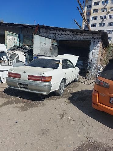 pump wedge: Toyota Mark II: 2000 г., 2 л, Автомат, Бензин, Кроссовер — 2