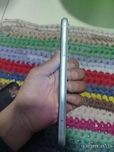 realme c3: IPhone 11, Б/у, 128 ГБ, Белый, 78 % — 5