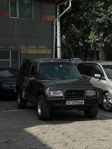 Suzuki Vitara: 1992 г., 1.6 л, Механика, Бензин, Внедорожник — 1