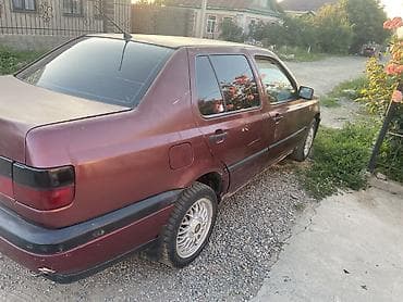 Продажа авто: Volkswagen Vento: 1995 г., 1.8 л, Механика, Бензин, Седан — 6