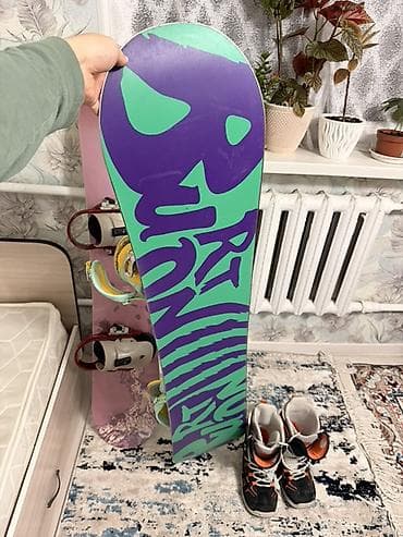 купить сноуборд бу бишкек: Burton, Универсальные, С креплениями, Б/у — 2