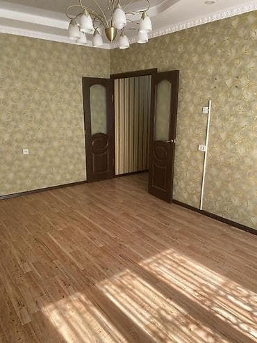 Продажа комнат: Светлая комната с ремонтом и классическим декором. - Просторное — 3