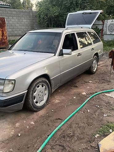 echo platz: Mercedes-Benz W124: 1991 г., 3 л, Автомат, Дизель, Универсал — 2