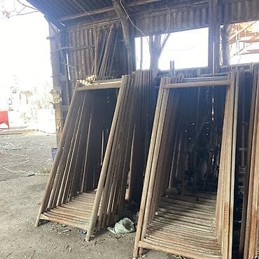 стойка строительный: Строительные леса рамные и комплектующие из стальной трубы. Состав и — 1