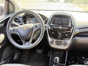 спитер: Chevrolet Spark: 2021 г., 1 л, Вариатор, Бензин, Хэтчбэк — 8