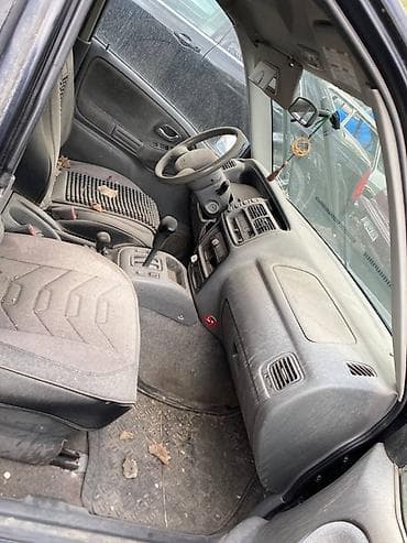 subaru a: Suzuki Grand Vitara XL-7, V6, бензин. Полноразмерный 7-местный — 7