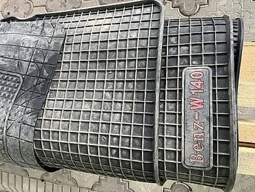 полики мерс: Родные Резиновые Полики Для салона Mercedes-Benz, цвет - Черный, Б/у, Самовывоз, Бесплатная доставка, Платная доставка — 1