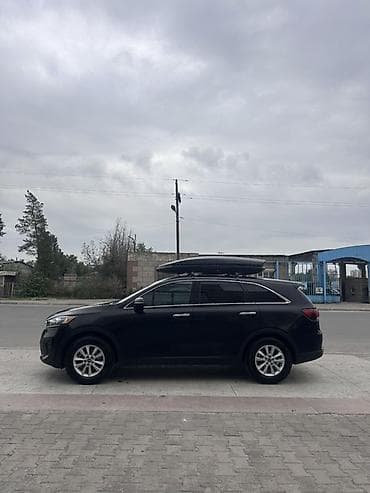 Kia: Kia Sorento: 2019 г., 2.4 л, Автомат, Бензин, Кроссовер — 2