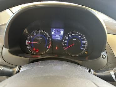 6: Hyundai Solaris: 2015 г., 1.4 л, Автомат, Бензин, Седан — 1