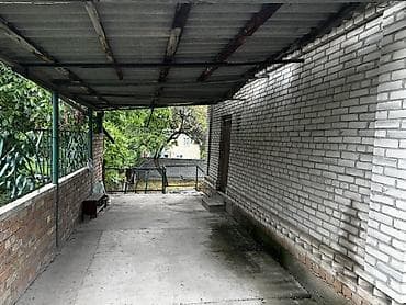 Дома: Продаётся кирпичный дачный дом с мансардой и цоколем. Район Панорама — 4