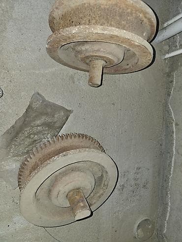 шестерны: Зубчатые шкивы/колёса с валами. Комплект из 2 массивных металлических — 1