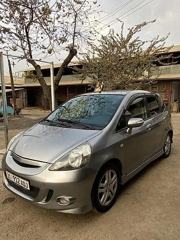 camry 2 4: Honda Jazz: 2008 г., 1.4 л, Автомат, Бензин, Хэтчбэк — 7