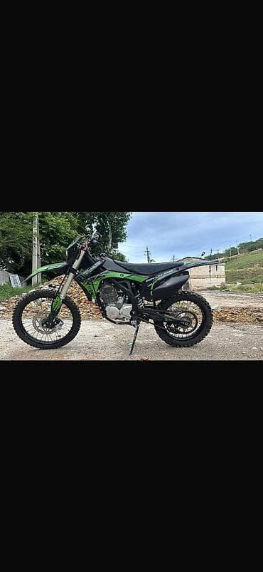 ybr 125: Эндуро/кроссовый мотоцикл 250 см³ (визуально класс китайских эндуро — 2