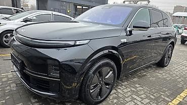 4wd: Lixiang L7: 2024 г., 1.5 л, Автомат, Гибрид, Кроссовер — 4