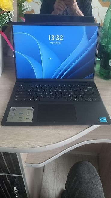 Компьютерлер, ноутбуктар жана планшеттер: Ноутбук Dell Inspiron 14 (14", серия 5000) - Дисплей 14" с тонкими — 3