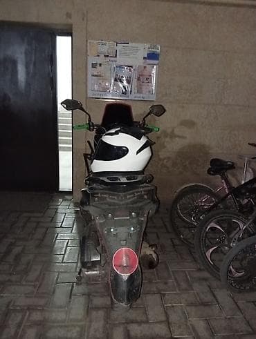 скутер сузуки 125 кубов: Макси-скутер Yamaha, 150 куб. см, Бензин, Б/у — 6