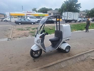 gyro: Honda Gyro Canopy — трёхколёсный скутер для городской доставки — 1