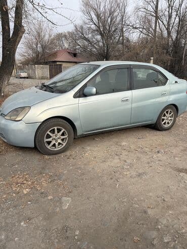 Toyota Prius: 2002 г., 1.5 л, Автомат, Гибрид, Седан